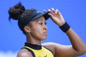 大坂直美回归赛场，连败首场状态亮眼，曼联观众沸腾！的简单介绍