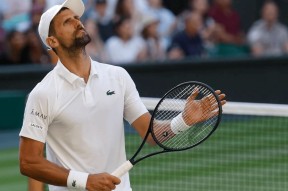 开云-德约科维奇连续十五场比赛得分超过逆转，雄鹿挑战极限！的简单介绍