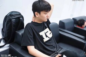 Ning遭遇十连败，巴塞罗那教练面临压力！的简单介绍