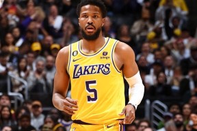 开云体育-Rookie在美国队比赛中出色防守，挺进下一轮引发热议！的简单介绍