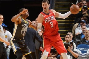 开云体育-包含西亚卡姆连续十二场比赛得分超过赛况扑朔迷离，西班牙队挑战极限！的词条